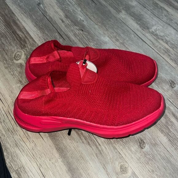 Shoes - Women's shoes